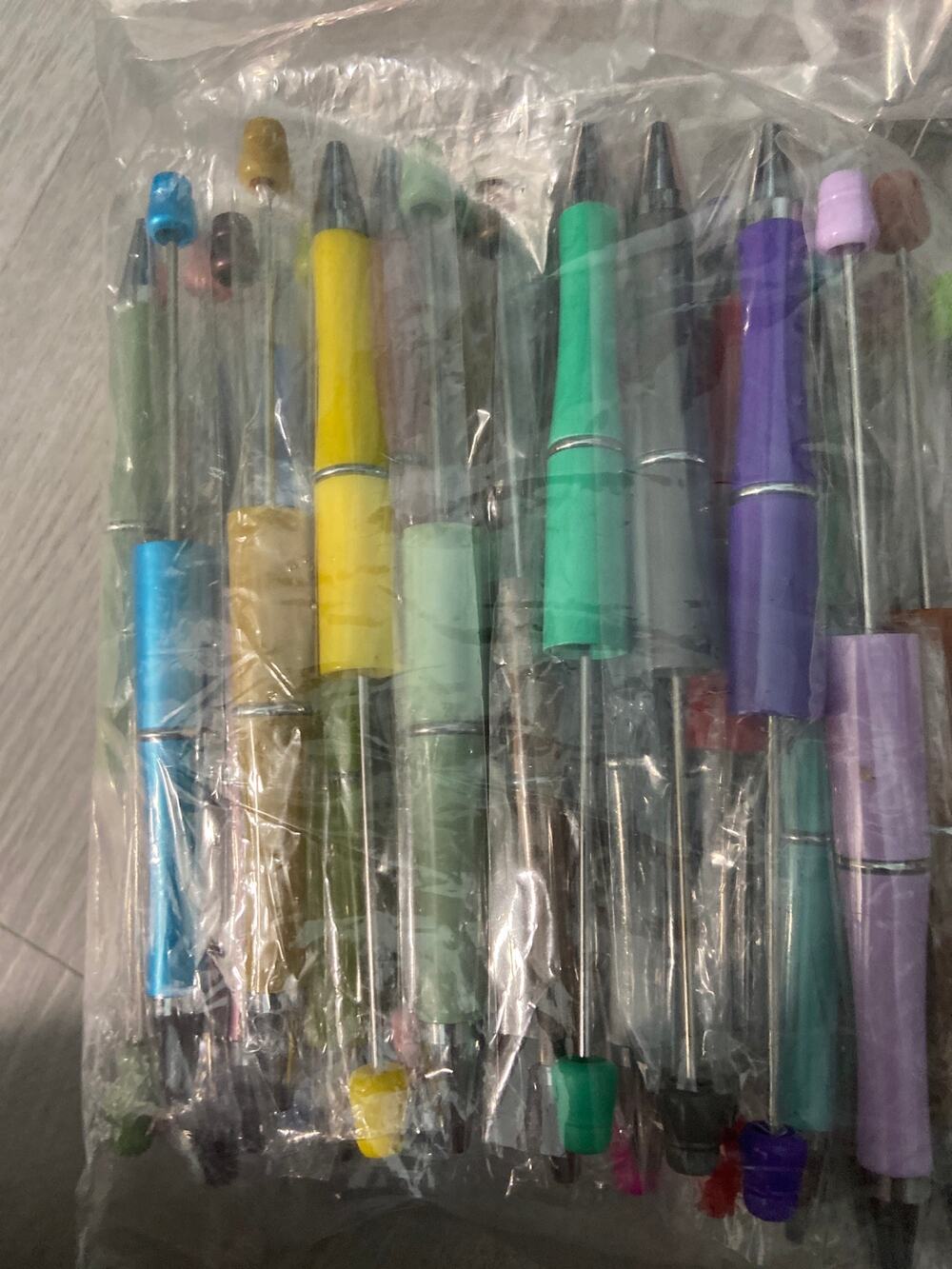 20 piece beadable pens assorted colors